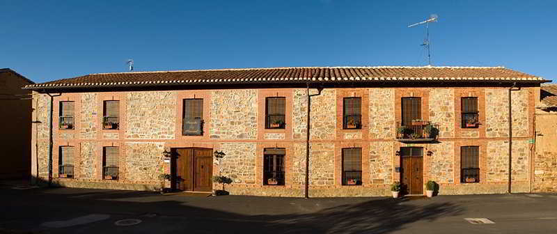Posada Real Pascual Santa María de la Vega Exterior foto