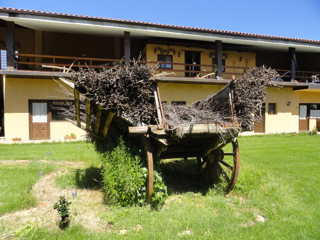 Posada Real Pascual Santa María de la Vega Exterior foto